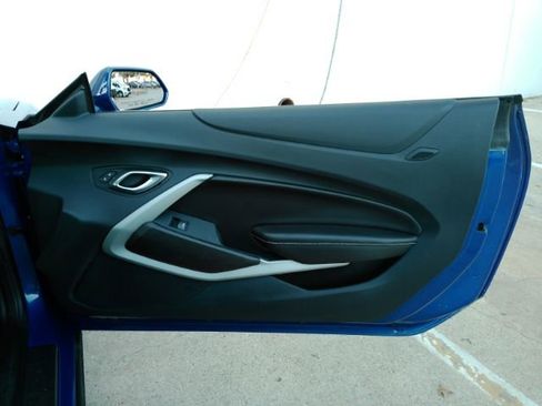 Used 2023 Chevrolet Camaro LT image 17