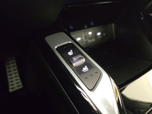 Used 2024 Kia Sorento SX Prestige image 28