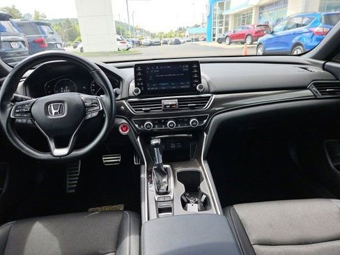 Used 2022 Honda Accord Sport image 10