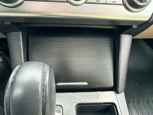 Used 2017 Subaru Outback 2.5i Limited image 31