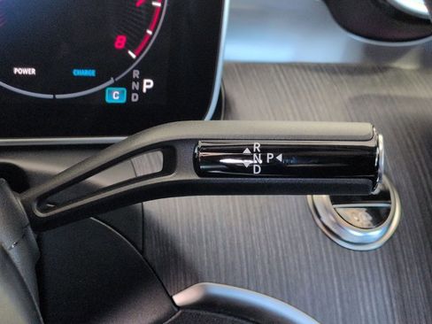 Certified 2025 Mercedes-Benz C 300 4MATIC Sedan image 12