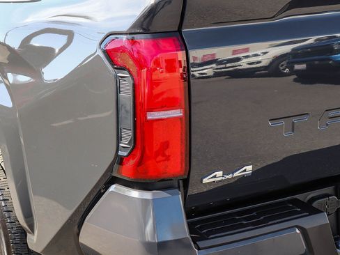 Used 2025 Toyota Tacoma SR5 image 11