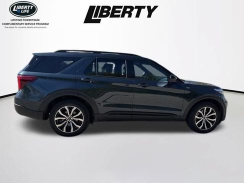 Used 2023 Ford Explorer ST-Line w/ Class IV Trailer Tow Package AWD/4WD image 8
