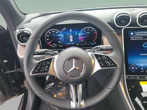 Certified 2026 Mercedes-Benz GLC 300 image 25