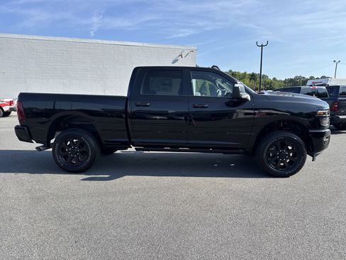 New 2025 RAM 2500 Laramie image 9