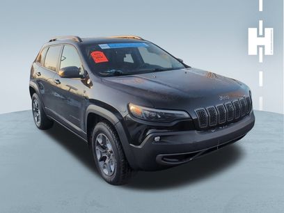 Used 2019 Jeep Cherokee Trailhawk w/ Cold Weather Group