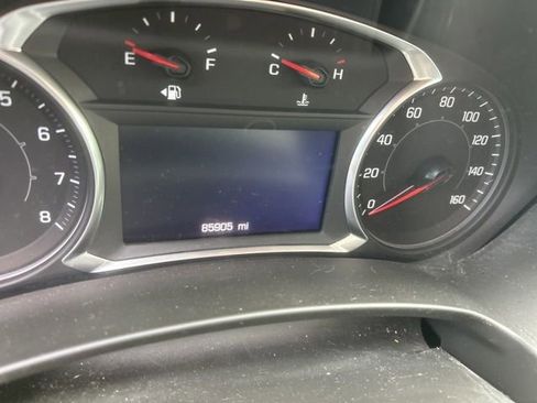 Used 2020 GMC Terrain SLE w/ Driver Convenience Package image 4