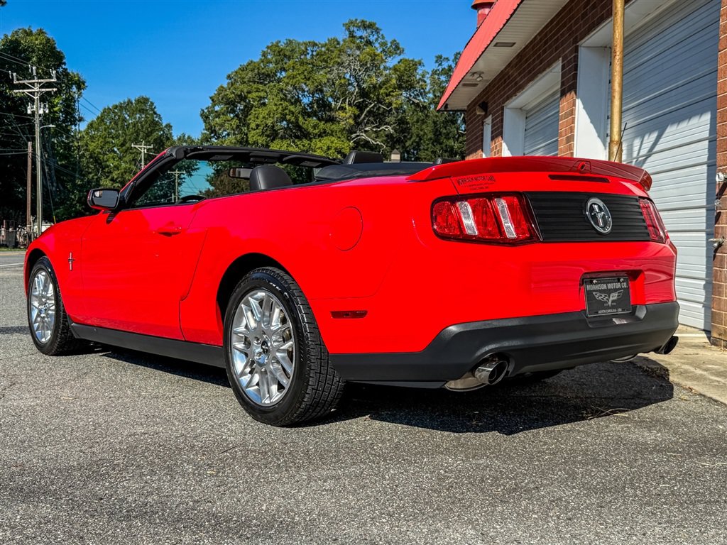 Used 2012 Ford Mustang Premium RWD image 23