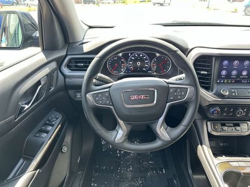 Used 2023 GMC Acadia AT4 w/ Technology Package AWD/4WD image 13