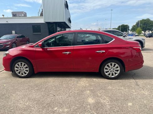Used 2017 Nissan Sentra SV FWD image 4