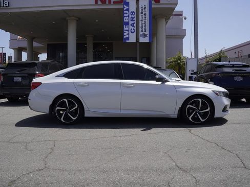Used 2021 Honda Accord Sport image 3