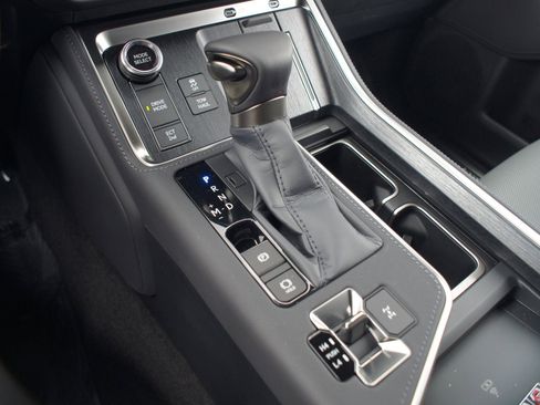 Used 2026 Lexus GX 550 w/ Cold Area Package image 12