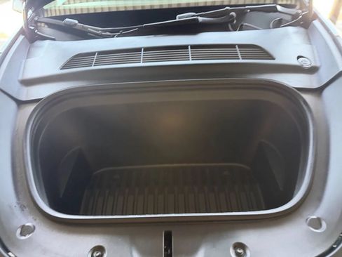 Used 2022 Tesla Model Y Performance AWD/4WD image 33
