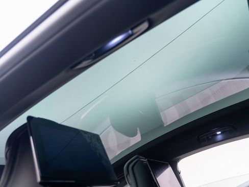 Certified 2023 Porsche Taycan RWD image 18