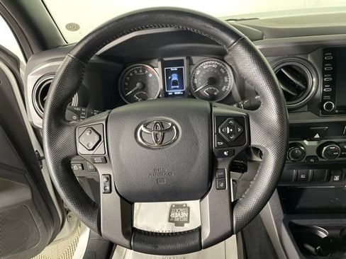 Used 2023 Toyota Tacoma TRD Off-Road AWD/4WD image 14