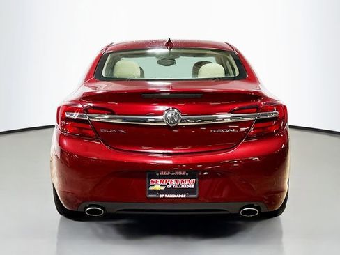 Used 2016 Buick Regal image 8