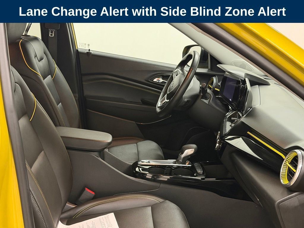 Used 2025 Chevrolet Trax ACTIV w/ Driver Confidence Package FWD image 19