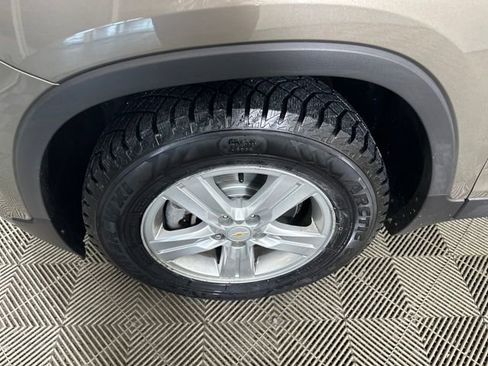 Used 2020 Chevrolet Trax LS image 10