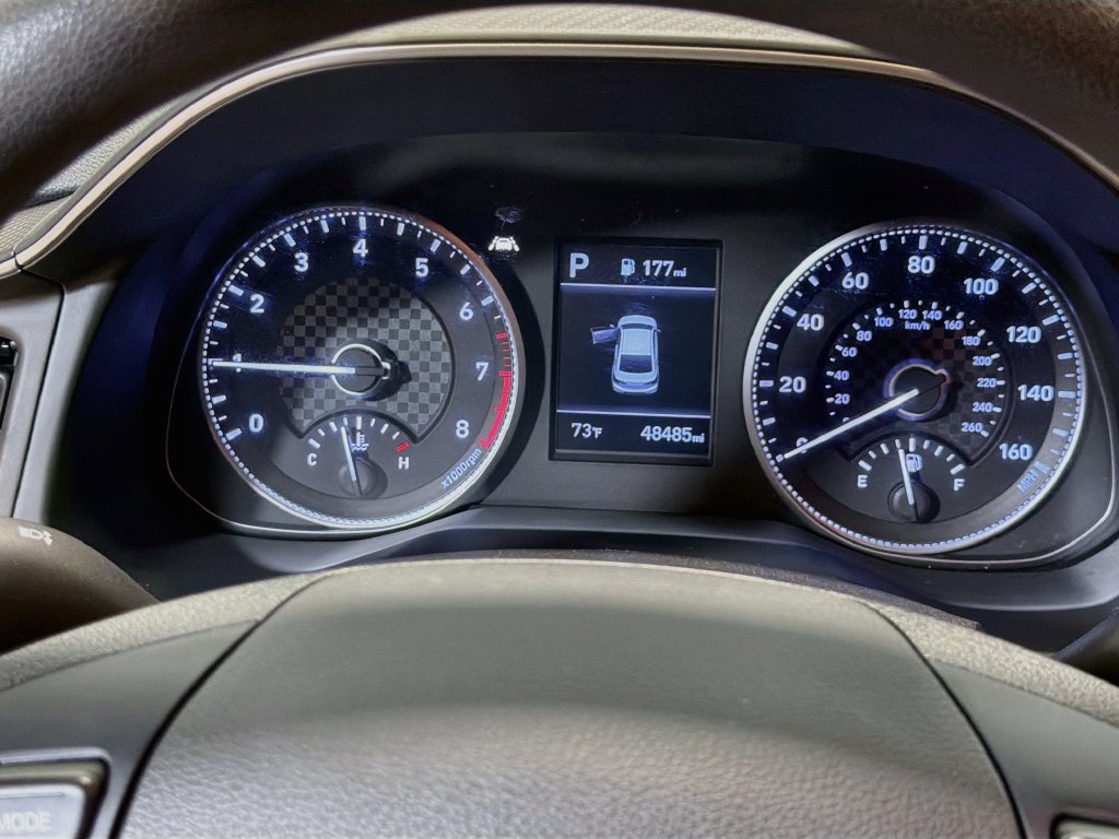 Used 2020 Hyundai Elantra SE FWD image 14