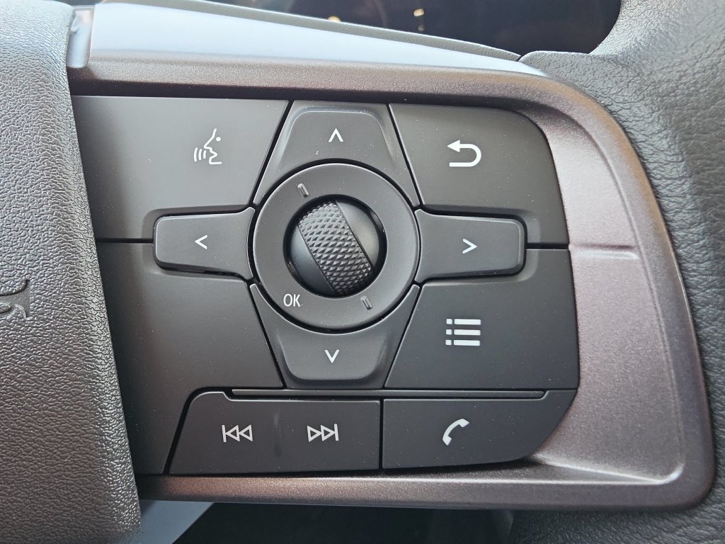 New 2027 Nissan Sentra SV FWD image 32