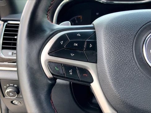 Used 2019 Jeep Grand Cherokee Trailhawk AWD/4WD image 23