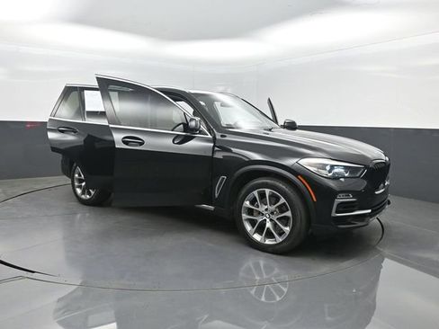 Used 2019 BMW X5 xDrive40i w/ Convenience Package AWD/4WD image 39