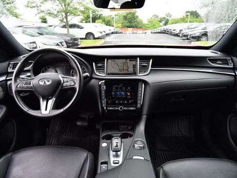 Used 2024 INFINITI QX50 Sport image 8