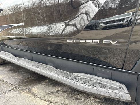 New 2026 GMC Sierra EV Elevation AWD/4WD image 11