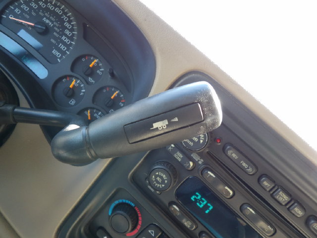 Used 2003 Chevrolet Silverado 1500 LS RWD image 21