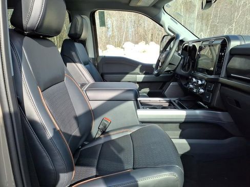 New 2026 Ford F250 Lariat w/ FX4 Off-Road Package image 13