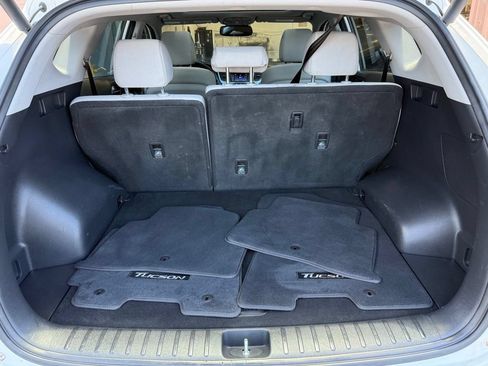 Used 2017 Hyundai Tucson Value FWD image 17