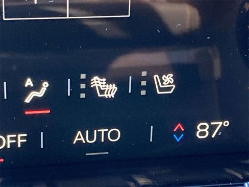 New 2026 GMC Terrain AT4 w/ Convenience Package III image 21