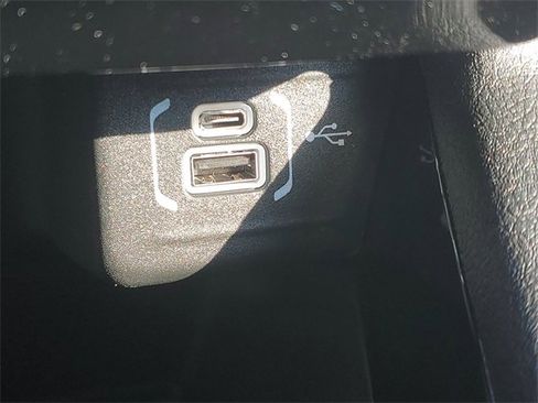 New 2026 Jeep Compass Limited w/ Sun, Sound & Navigation Group image 30