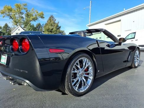 Used 2007 Chevrolet Corvette Convertible w/ Preferred Equipment Group RWD image 6