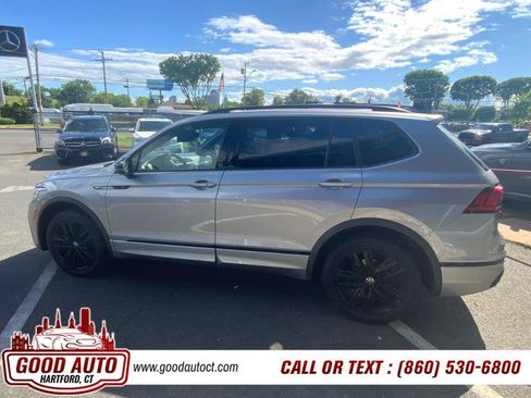 Used 2022 Volkswagen Tiguan SE R-Line AWD/4WD image 8