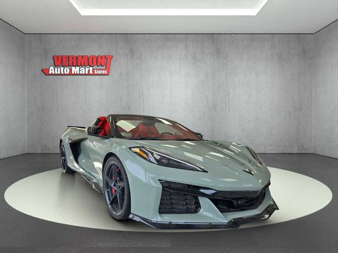 Used 2024 Chevrolet Corvette E-Ray w/ ZER Performance Package image 1