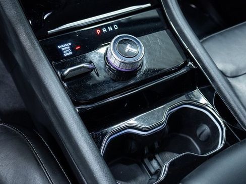 Used 2022 Jeep Grand Cherokee L Limited image 17