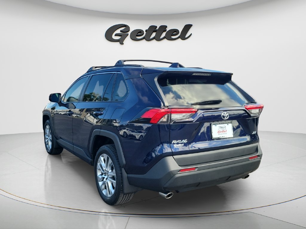Used 2024 Toyota RAV4 XLE Premium FWD image 7