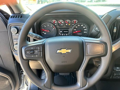 New 2026 Chevrolet Silverado 2500 Custom w/ Custom Value Package AWD/4WD image 15