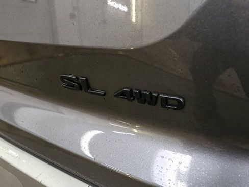 Used 2023 Nissan Pathfinder SL w/ SL Premium Package image 9