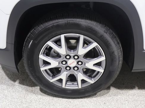 Used 2020 GMC Acadia SLT w/ Driver Alert Package II AWD/4WD image 10