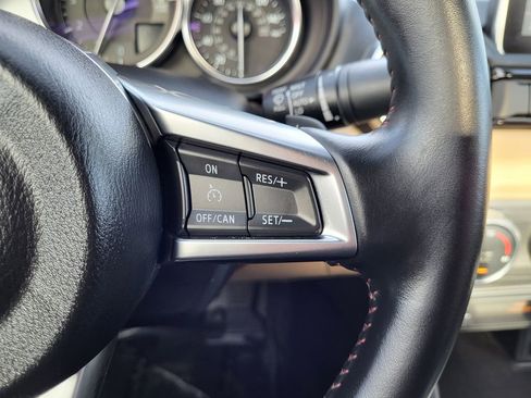 Used 2017 MAZDA MX-5 Miata RF Grand Touring image 18