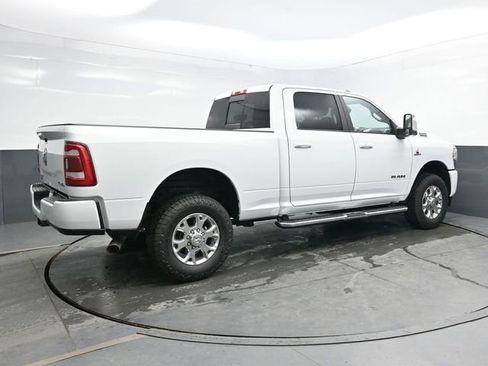 Used 2024 RAM 2500 Laramie AWD/4WD image 7