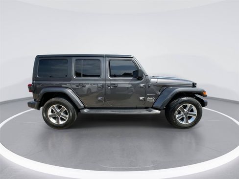 Used 2020 Jeep Wrangler Unlimited Sahara AWD/4WD image 11
