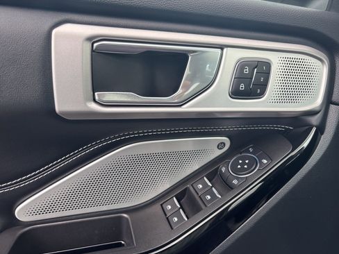 Used 2022 Ford Explorer ST w/ Equipment Group 401A image 26