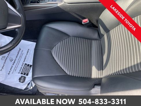 Used 2023 Toyota Camry SE image 25