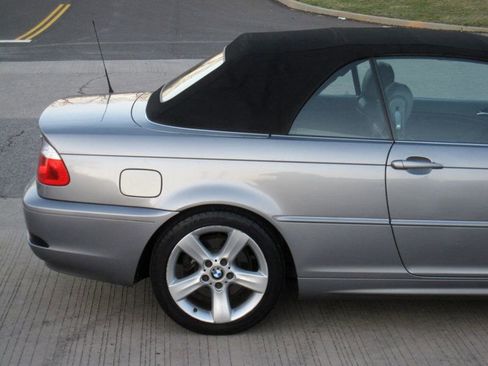 Used 2004 BMW 325Ci Convertible image 11