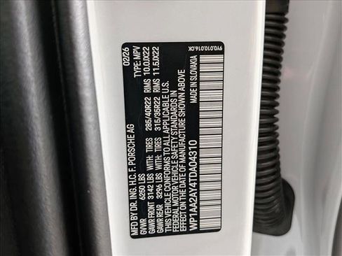 New 2026 Porsche Cayenne image 28