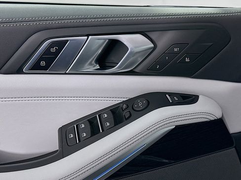 New 2026 BMW X5 xDrive50e image 20