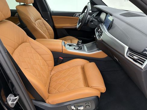 Used 2023 BMW X5 xDrive40i w/ M Sport Package AWD/4WD image 24
